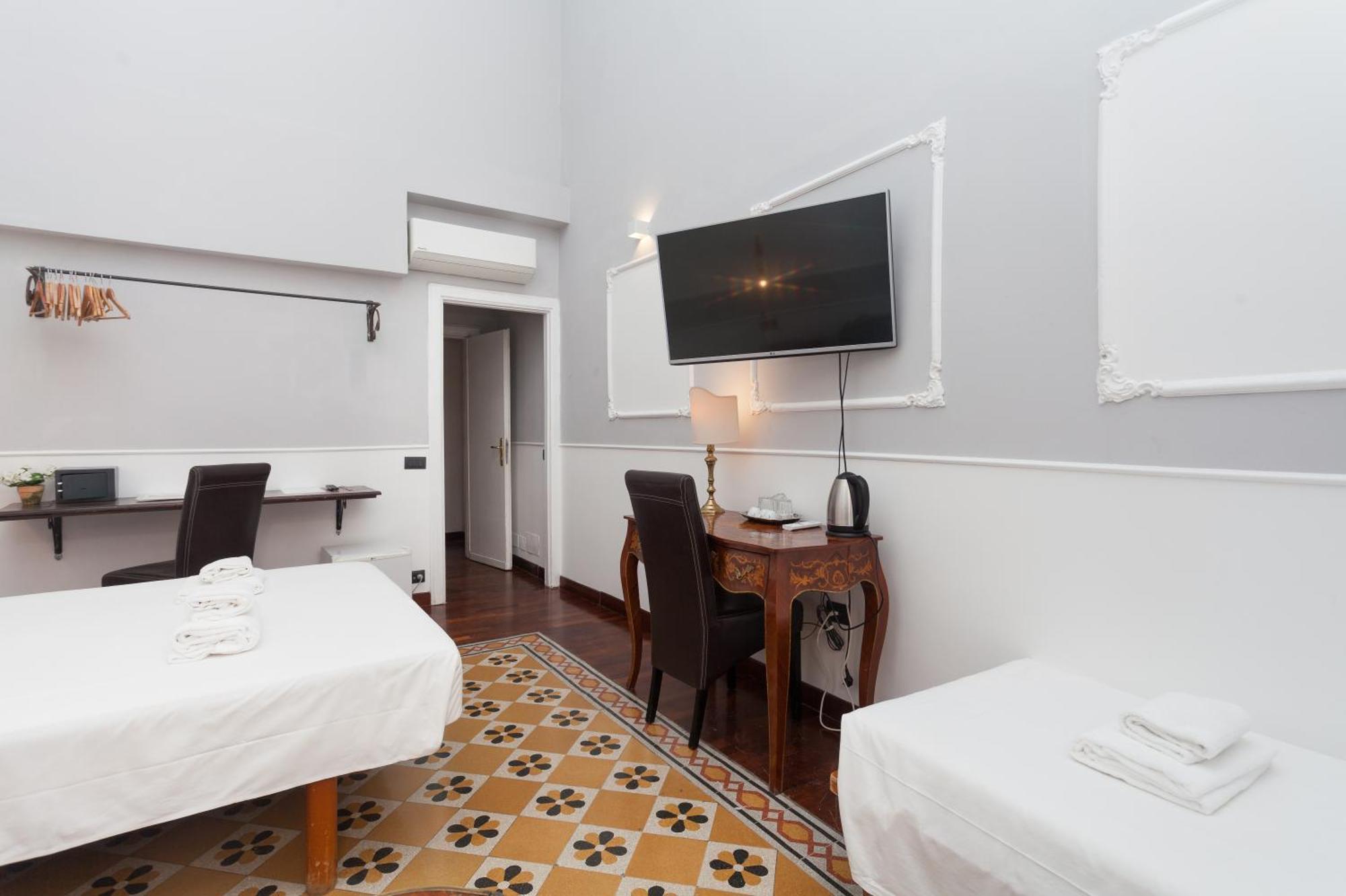 Palazzo Del Duca Piazza Navona Guest House روما المظهر الخارجي الصورة