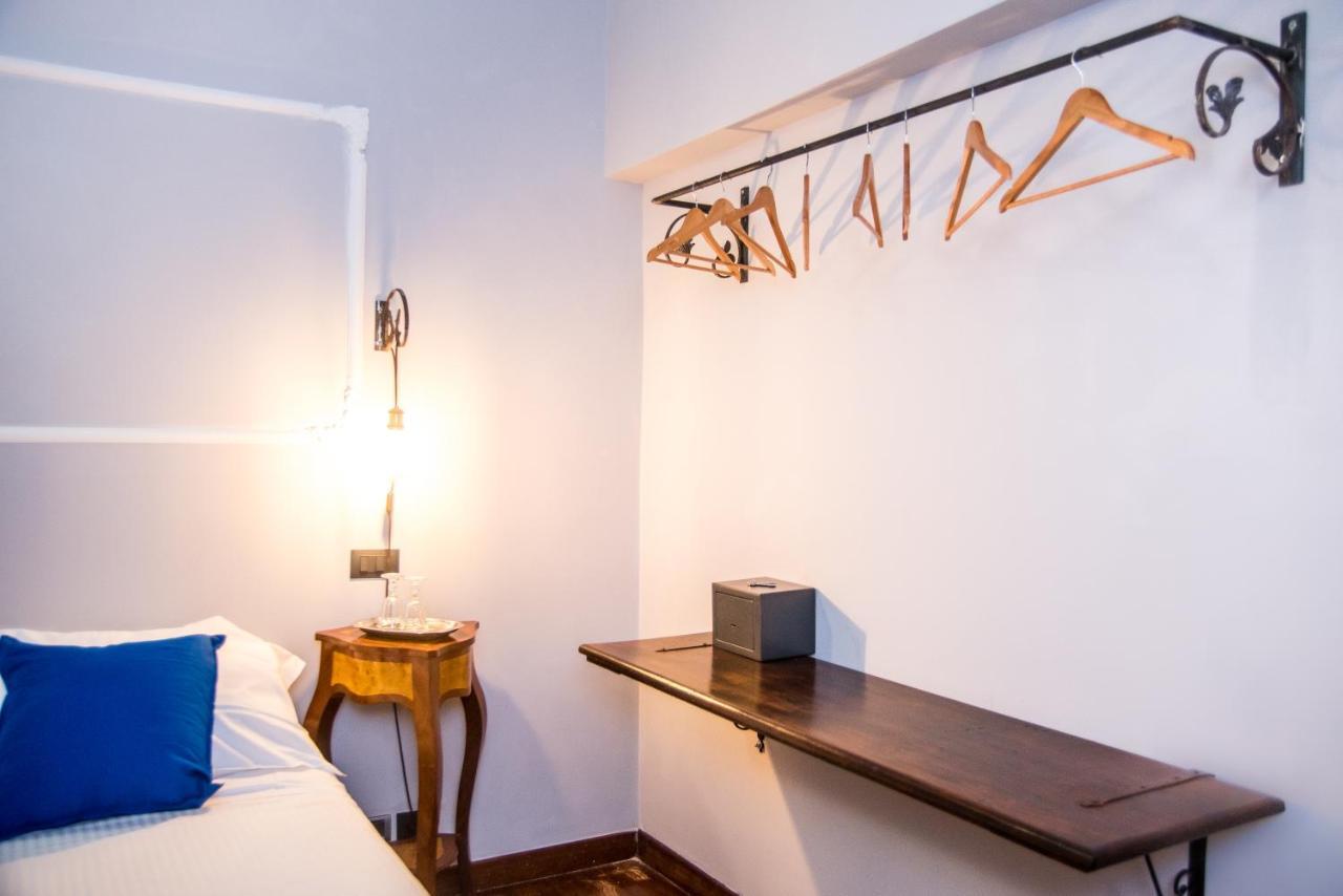 Palazzo Del Duca Piazza Navona Guest House روما المظهر الخارجي الصورة